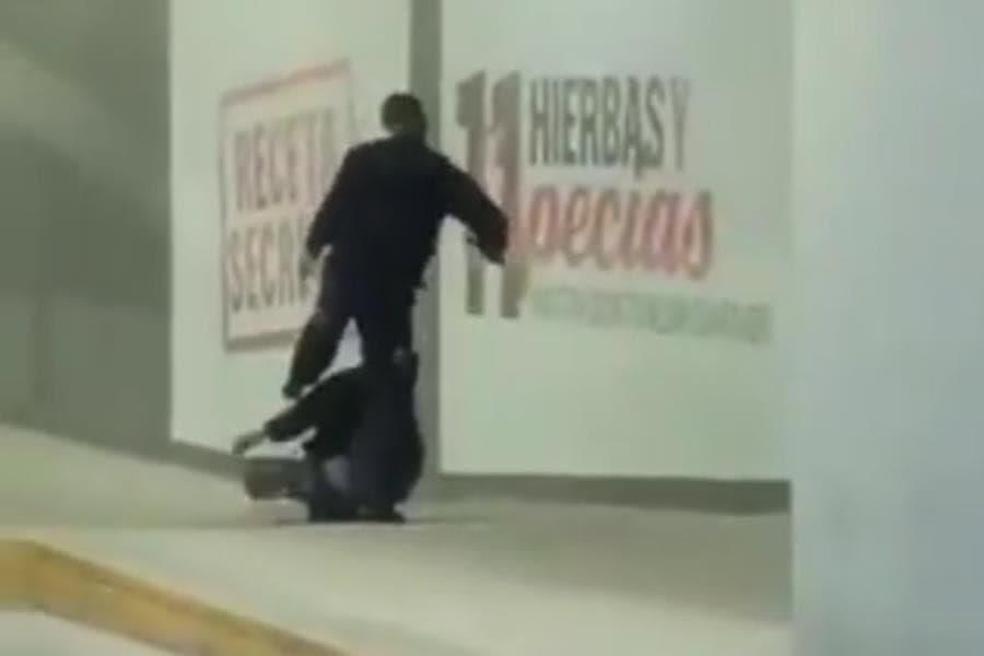 Destituyen a policía de Tlaquepaque, Jalisco, que agredió a persona en situación de calle