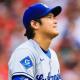 Shohei Ohtani salió del juego como pitcher ante posible lesión