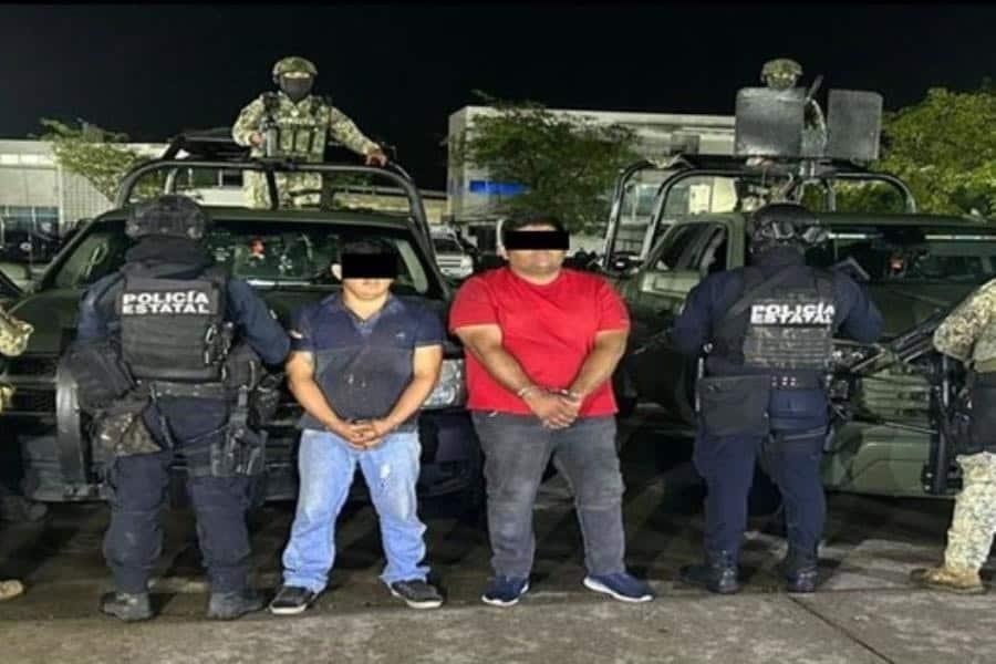 Detienen a dos por narcomenudeo y recuperan dos unidades con reporte de robo en Cunduacán