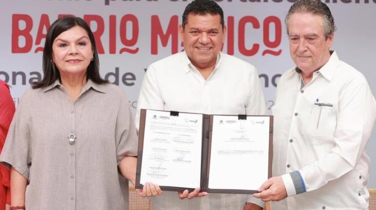 Ciudadanos, empresarios y gobierno firman convenio para fortalecimiento del Barrio Mágico de Villahermosa