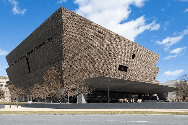 Retiran a Trump de la exhibición sobre juicio político en el museo de historia estadounidense