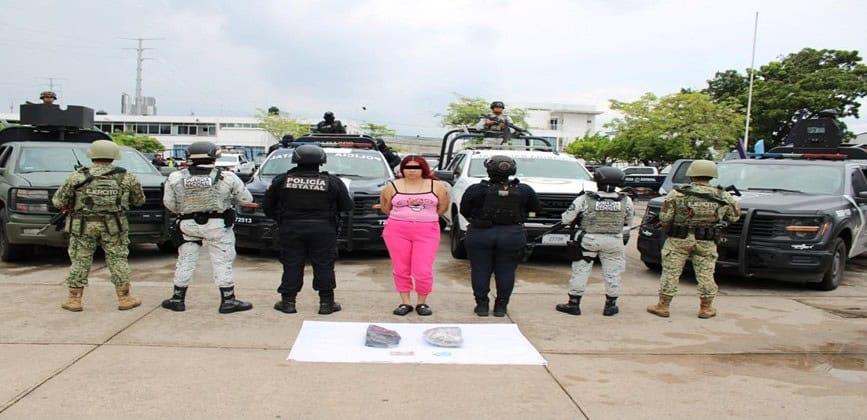 La detienen con droga y dinero en efectivo en Casa Blanca