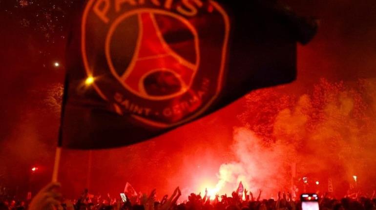 UEFA sanciona con 148 mil euros al PSG por comportamientos de sus aficionados en la final de la Champions