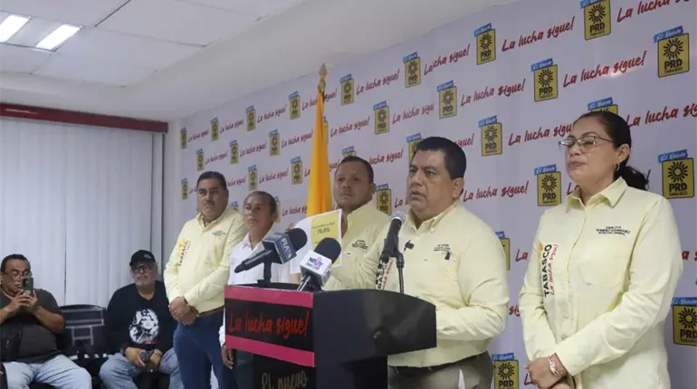 "Le tienen miedo a la crítica" dice PRD ante propuesta para que secretario de Gobierno entregue Informe de Gobierno