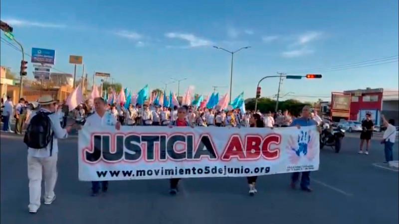 Detienen a socia de la Guardería ABC en EE.UU.; padres de víctimas exigen su extradición Detienen a socia de la Guardería ABC en EE.UU.; padres de víctimas exigen su extradición
