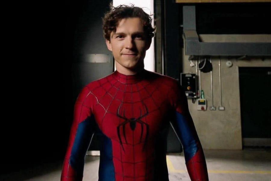 Se revela el primer vistazo del nuevo traje de Spiderman de Tom Holland Se revela el primer vistazo del nuevo traje de Spiderman de Tom Holland