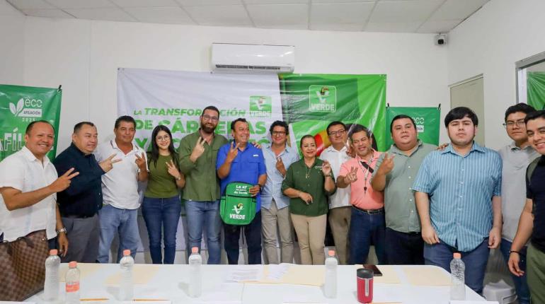Renuncia dirigente del PRI en Cárdenas y se va al PVEM