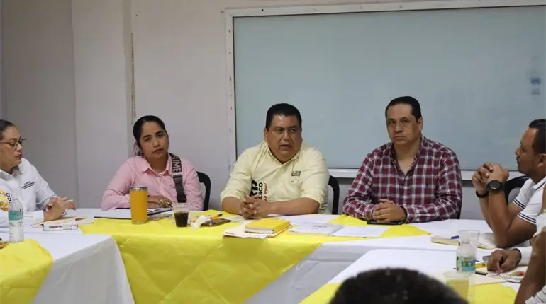 Aplican doble moral, buscan que gobernador no entregue informe anual, pero defienden informes trimestrales: PRD
