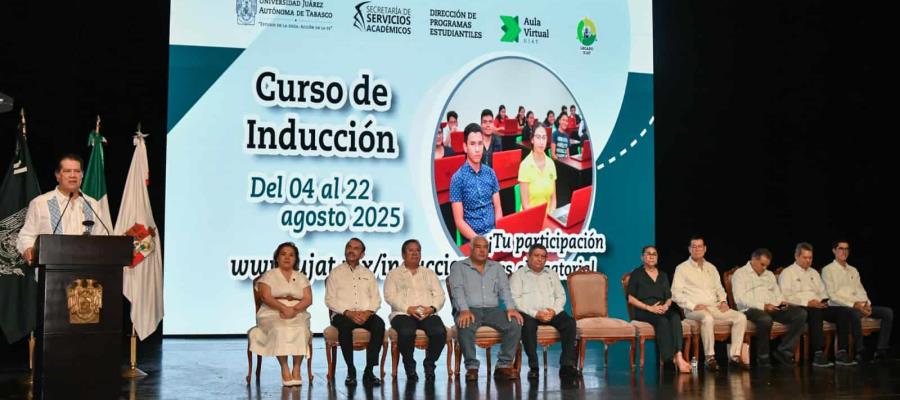 Inician más de 6 mil estudiantes cursos de inducción en la UJAT; los convocan a respetar Código de Ética