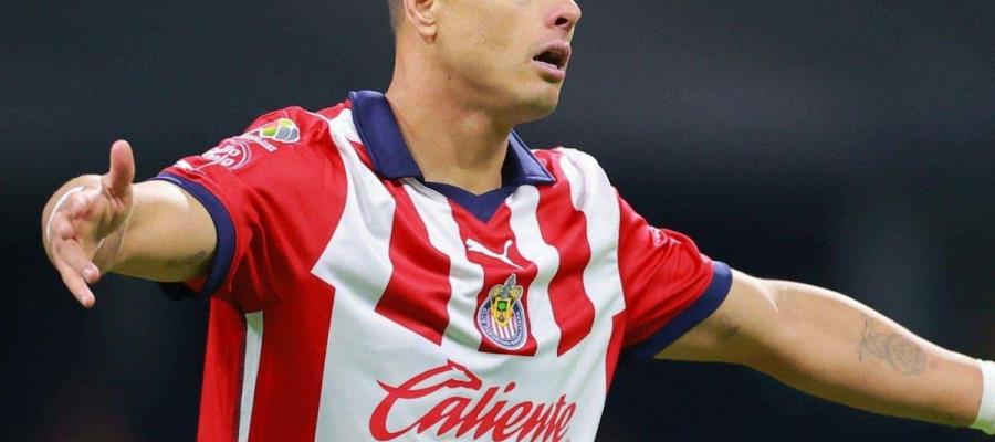 Néstor de la Torre pide la salida de Chicharito Hernández de Chivas Néstor de la Torre pide la salida de Chicharito Hernández de Chivas