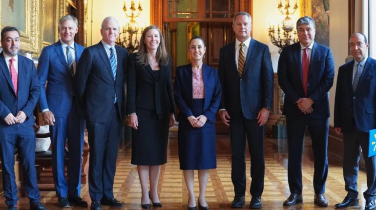 Walmart Inc. confirma inversiones y compromiso de integrarse al Plan México: Sheinbaum
