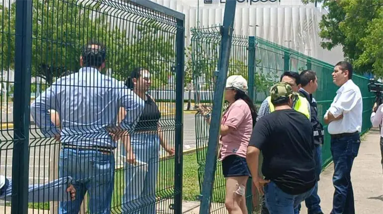 Perdí la conciencia un momento, salí a como pude: Empleada tras explosión en Altabrisa