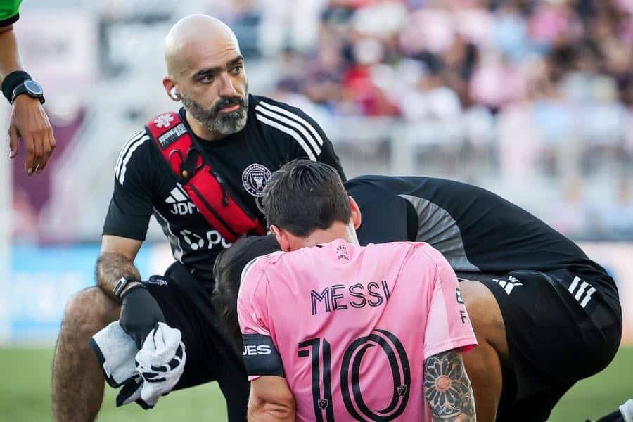 Javier Mascherano confirma baja de Messi ante Pumas Javier Mascherano confirma baja de Messi ante Pumas