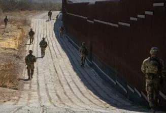 Comando Norte de EE. UU. toman 51 kilómetros de la frontera con México