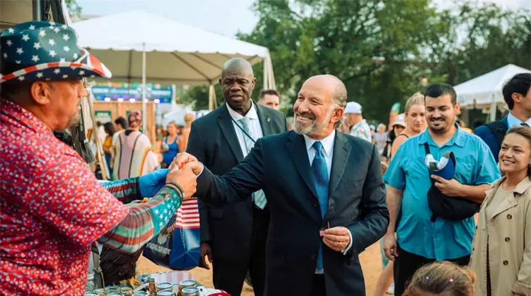 EE. UU. espera recaudar 50 mmdd al mes con los aranceles de Trump