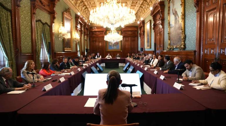 Revisa Sheinbaum con gobernadores avances del IMSS-Bienestar