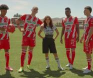 Eva Longoria, inversionista de Necaxa, avala que no haya ascensos en la Liga MX