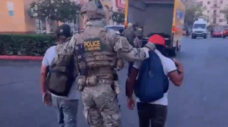 En desacuerdo se dice Sheinbaum tras redada con "caballo de troya" contra migrantes en EE. UU.