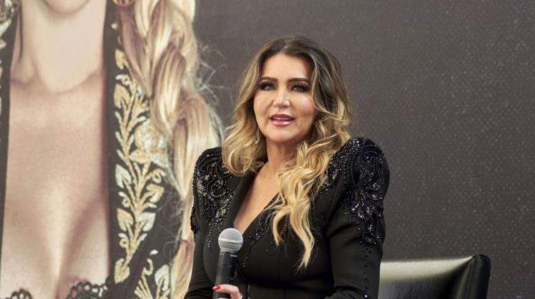 ¡Regresa a la soltería! Alicia Villarreal oficialmente divorciada de Cruz Martínez