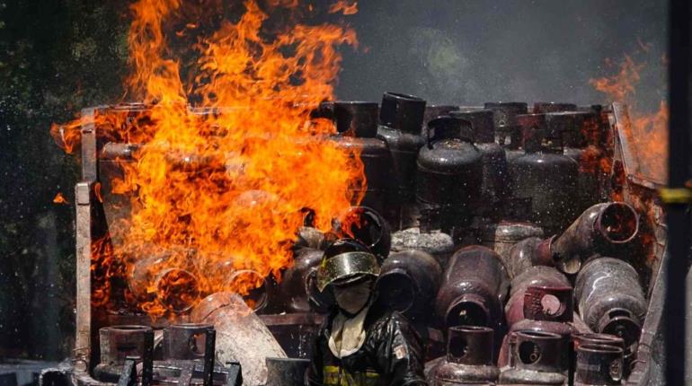 Bomberos atienden al menos 31 intervenciones diarias en CDMX por fugas de gas