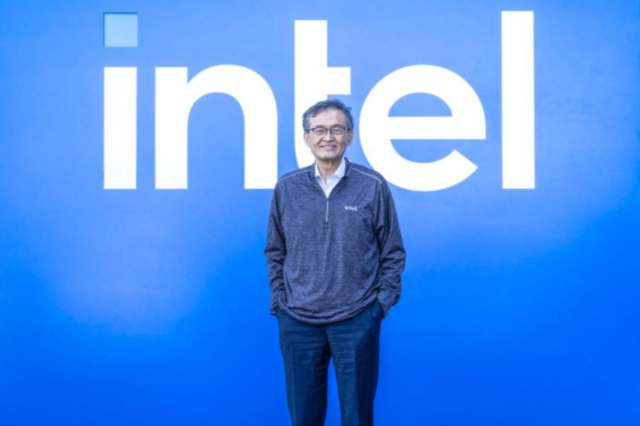 CEO de Intel asegura haber trabajado de forma legal y ética; luego de que Trump exigiera su renuncia