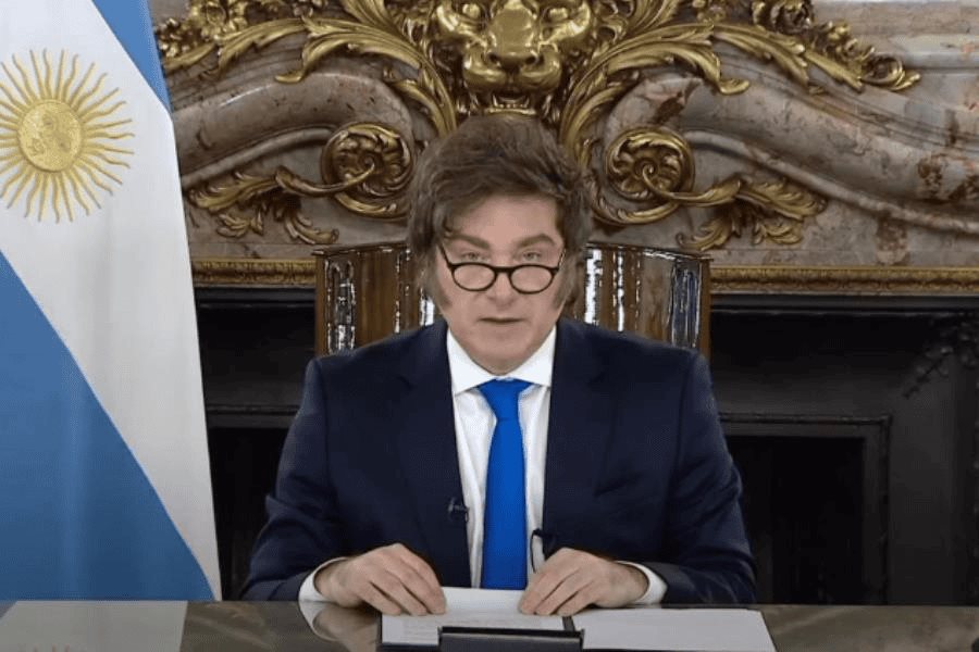 Gobierno argentino autoriza venta de acciones de empresas hidroeléctricas estatales Gobierno argentino autoriza venta de acciones de empresas hidroeléctricas estatales