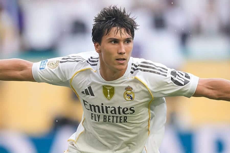 Gonzalo García renueva hasta 2030 con Real Madrid; usará el número 16