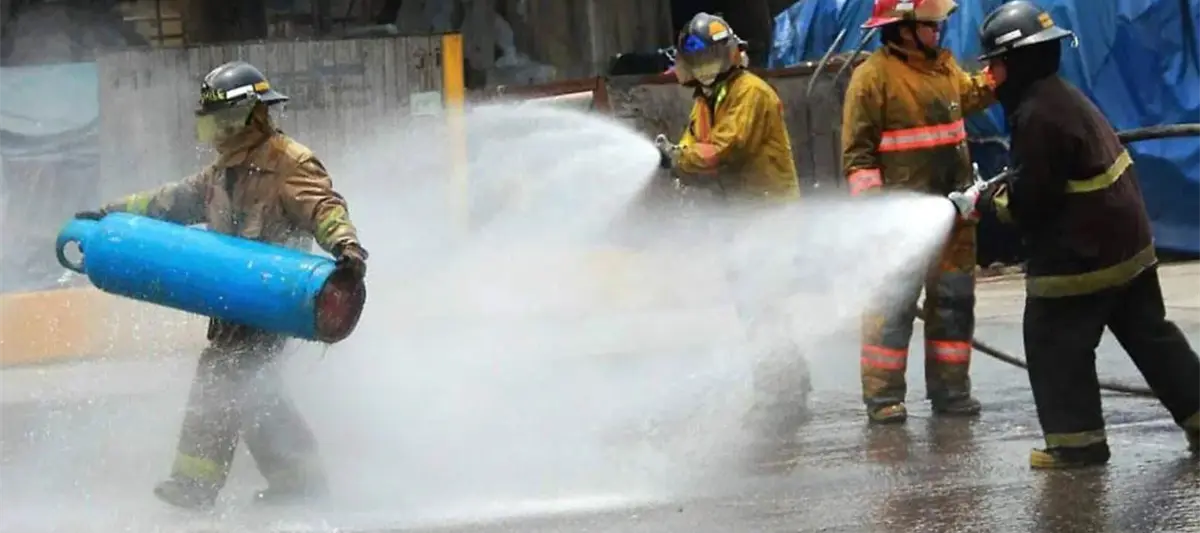 Una ´Ley de Bomberos´, pide Asociación Mexicana al Senado y al Congreso de Tabasco