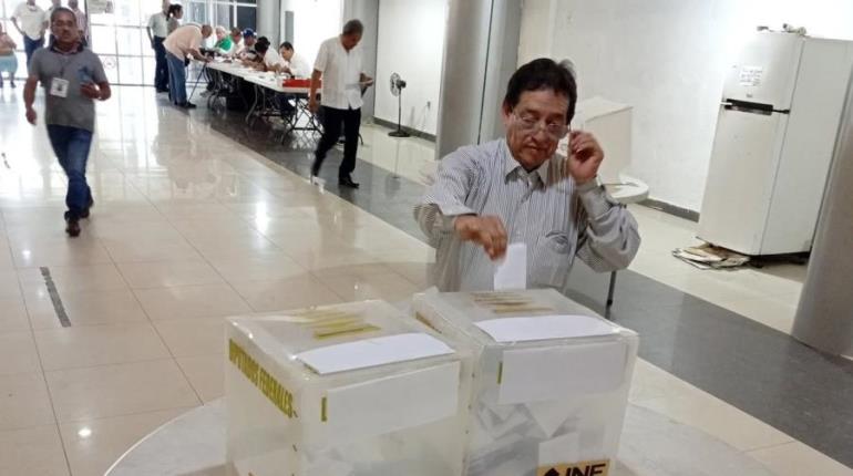 Ygnacio Hernández gana elección para liderar Unión de Taxis de Centro