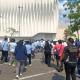 Falsa alarma provoca evacuación de Plaza Altabrisa