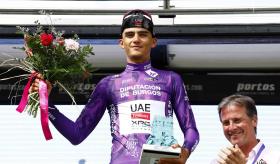 Isaac del Toro gana la Vuelta a Burgos en España