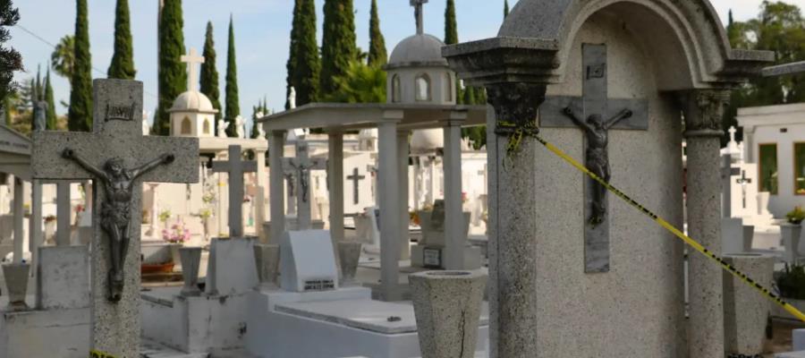 Se suicida frente a la tumba de su esposa en Tamaulipas