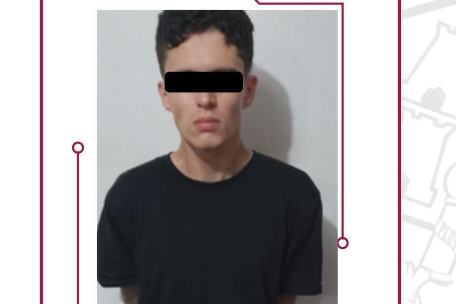 Aseguran a hombre con droga y un arma de fuego en Cunduacán