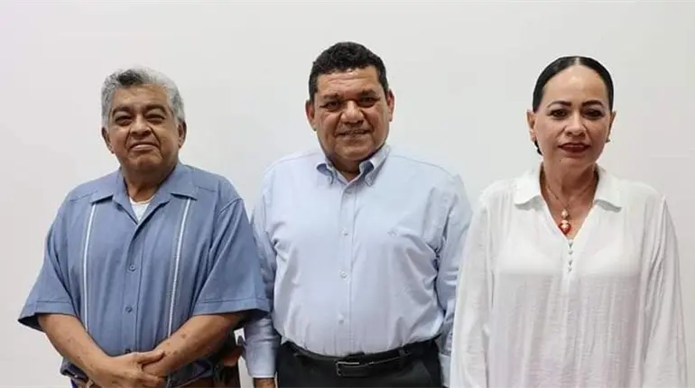 "Terminó un ciclo": Gobernador sobre salida de Jorge Flores como director del Tec de Comalcalco