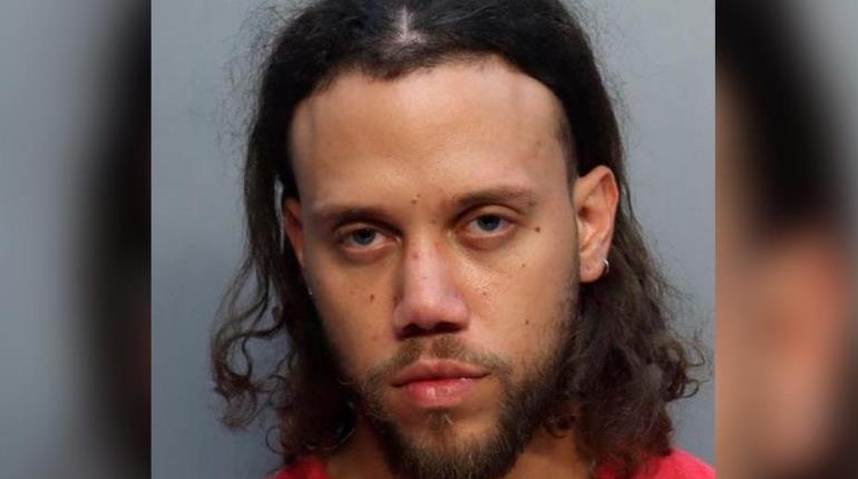 Detienen en Miami al cantante puertorriqueño Jhayco por posesión de cocaína y cannabis