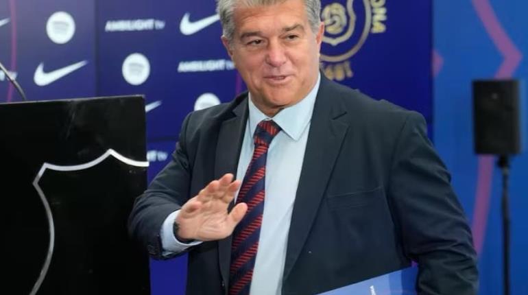 Aprueba Barcelona aval por 7 millones de euros para inscribir sus fichajes