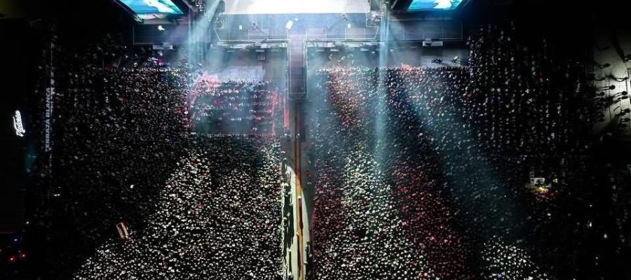 Belinda reúne a 75 mil fans en show en San Luis Potosí