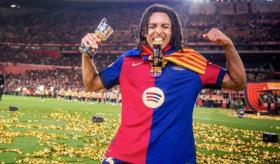 Jules Koundé renueva con el Barcelona hasta junio de 2030