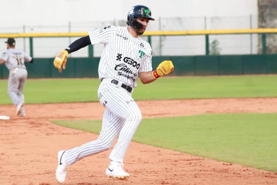 Tabasqueño Agustín Ruiz en la lista de invitados de Tucson para la próxima temporada de LMP