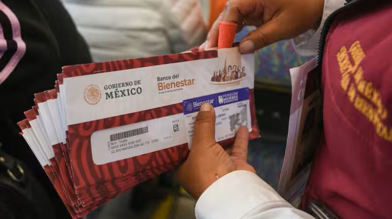 Alerta Bienestar por fraudes que usurpan programas sociales pidiendo anticipos