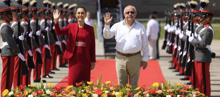 Llega Claudia Sheinbaum a Guatemala
