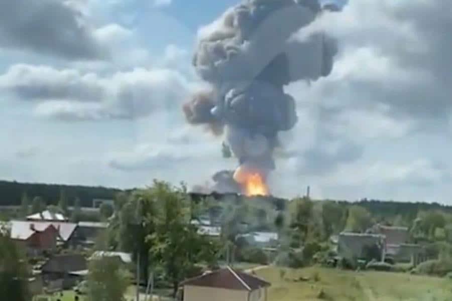 Explosión en fábrica de armas en Rusia deja cinco muertos y más de 100 heridos
