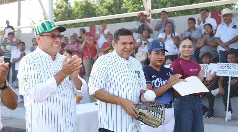 Inversión en obra pública en Centla supera los 124 mdp, reporta gobernador