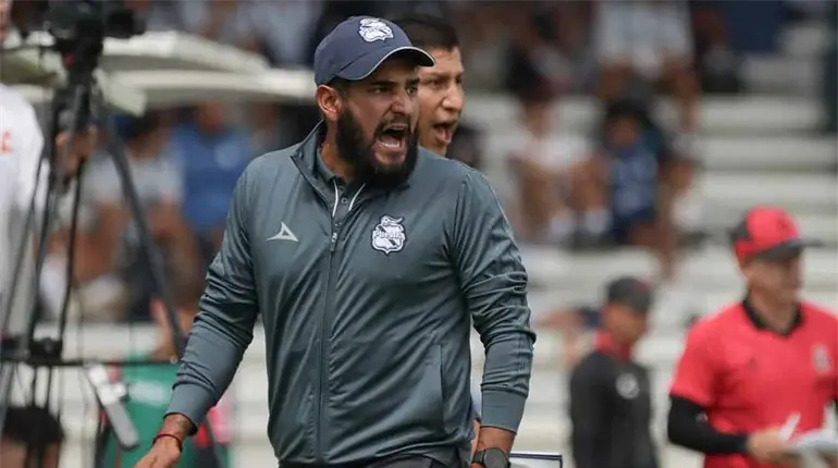 Martín Bravo, nuevo entrenador interino del Puebla