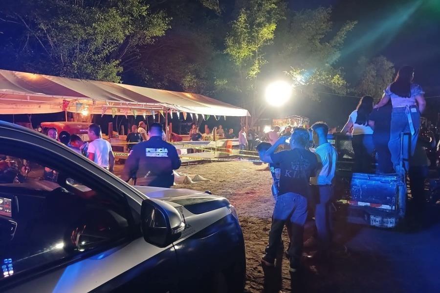 Muere tras ser embestido por toro en fiesta patronal de Oxiacaque