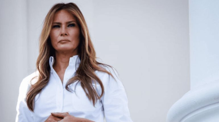 Trump comparte en sus redes sociales la carta de paz que su esposa entregó a Putin