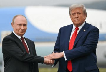 Turistas encuentran información confidencial de la reunión entre Trump y Putin en hotel de Alaska