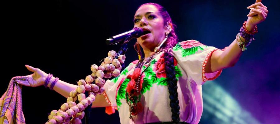 Lila Downs dará el Grito en Comalcalco