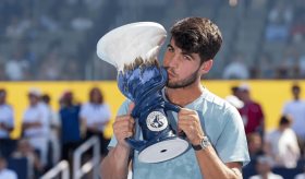 Sinner abandona por problemas de salud y Alcaraz es campeón del Masters 1000 de Cincinnati