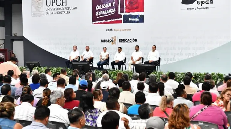 Inaugura May festejos por el 30 aniversario de la UPCH